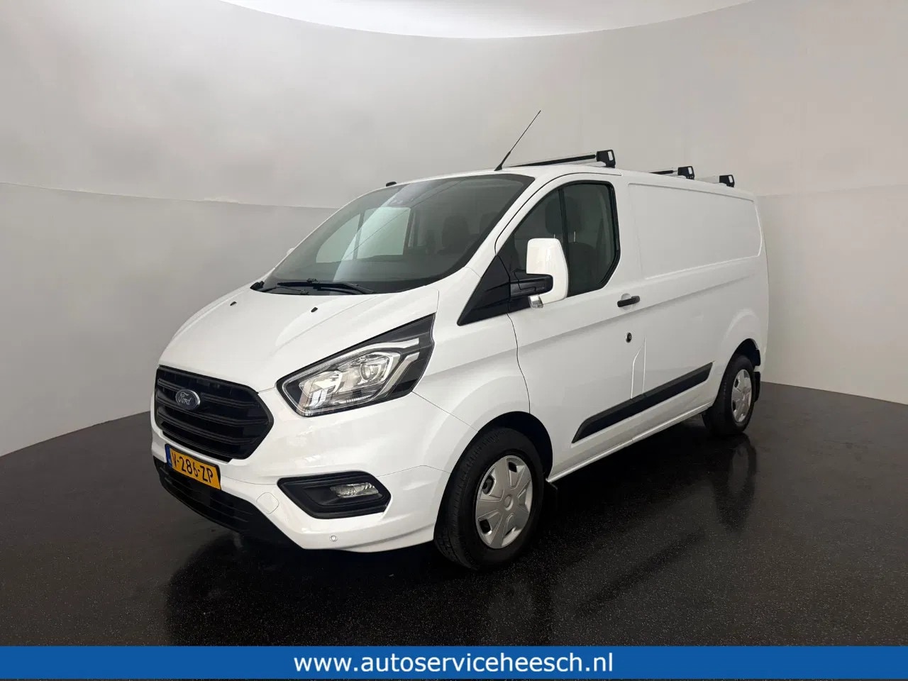 Ford Transit Custom - L1H1 l AIRCO l NAVI l KASTENINBOUW l CAMERA - AutoWereld.nl