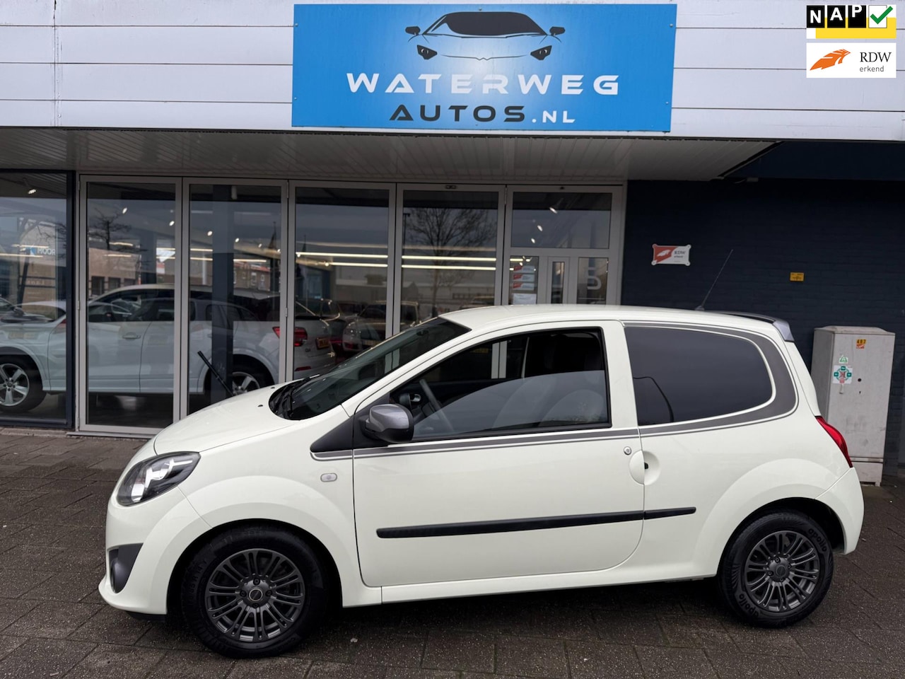 Renault Twingo - 1.2-16V Collection AIRCO|ELK. PAKKET|LM VELGEN - AutoWereld.nl