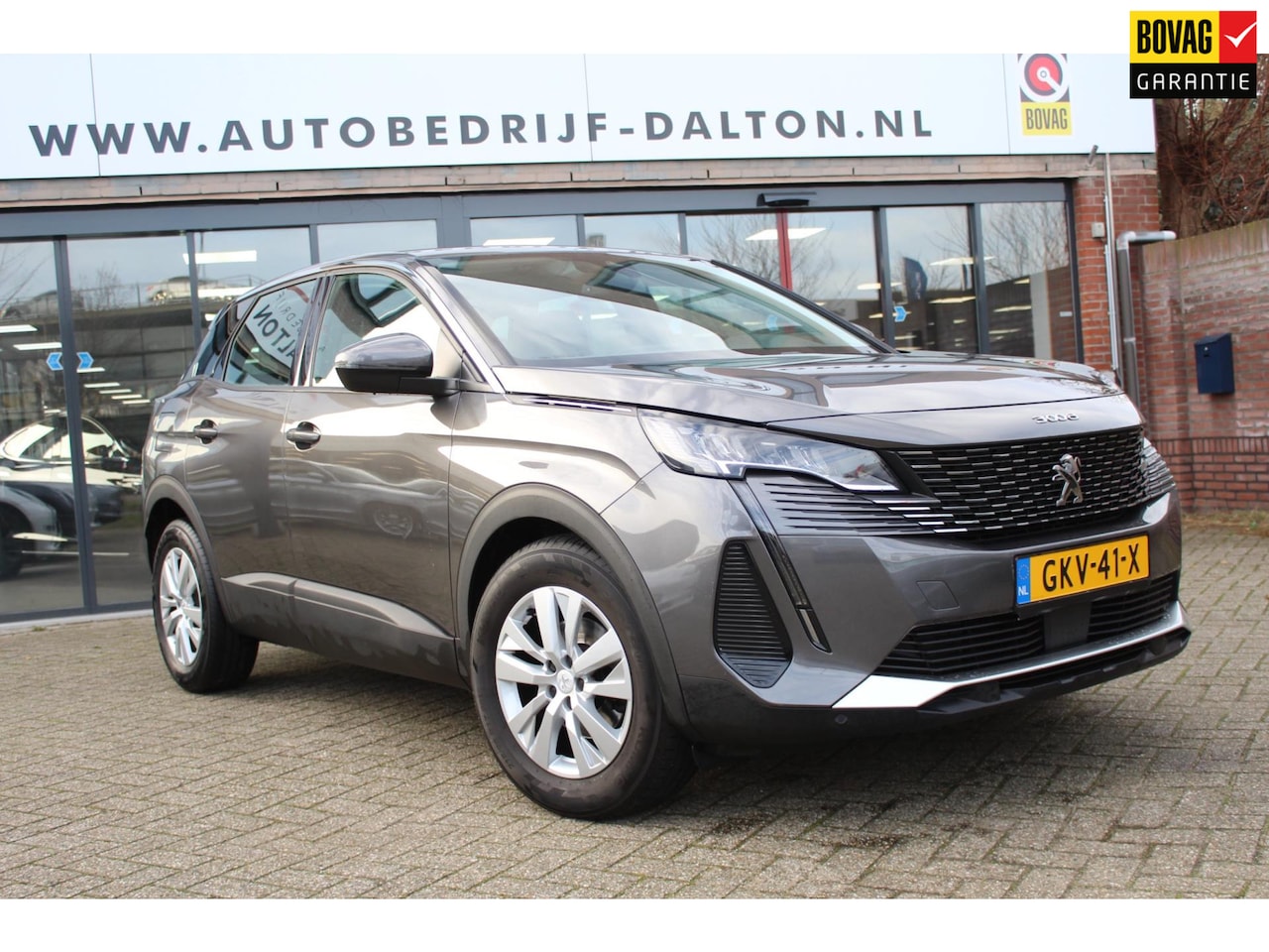 Peugeot 3008 - 1.2 PureTech Active Pack CARPLAY / NAVIGATIE / CAMERA - AutoWereld.nl