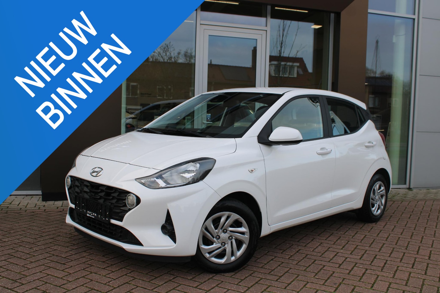 Hyundai i10 - 1.0 MPi Comfort Automaat - AutoWereld.nl