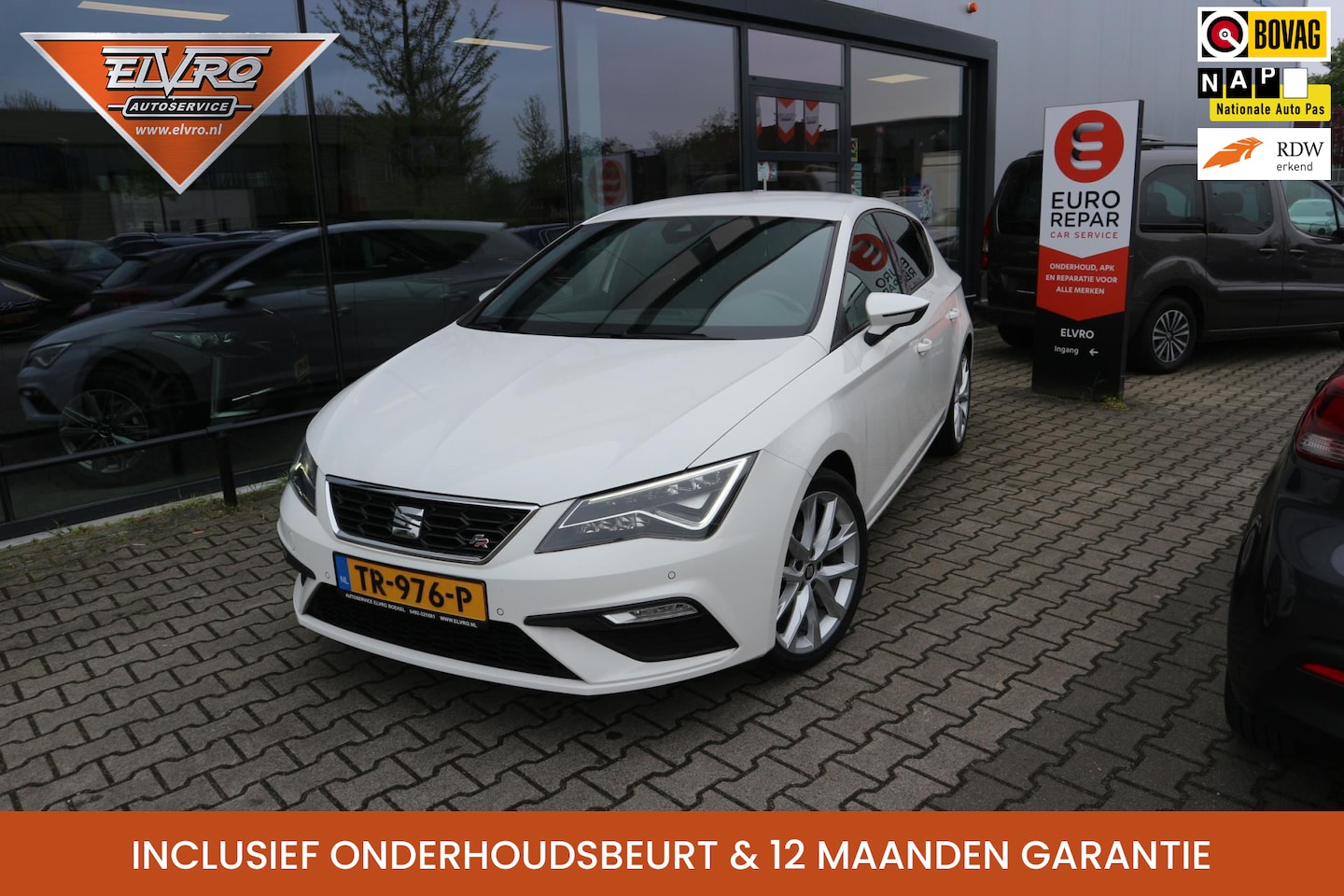 SEAT Leon - 1.5 TSI FR Business Intense 150PK AUTOMAAT NAVI PDC CLIMA CRUISE KEYLESS RIJKLAARPRIJS!! - AutoWereld.nl