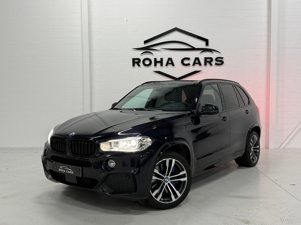 BMW X5 - XDrive50i High Executive H&K*360CAM*M-pakket*leder*Memory - AutoWereld.nl