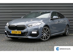 BMW 2-serie Gran Coupé - 218i 140PK HIGH EXECUTIVE EDTION M SPORTPAKKET AUTOMAAT / NAVI / LEDER / CLIMA / PDC / 19"
