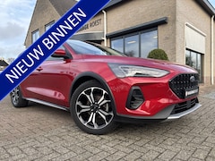 Ford Focus Wagon - 1.0 EcoBoost Hybrid Active X Automaat Trekhaak / All-Seasons / Hogere instap