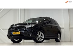 Mitsubishi Outlander - 2.0 PHEV Instyle Trekhaak Mooi Leer Schuif/kanteldak