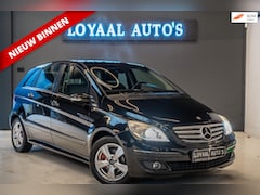 Mercedes-Benz B-klasse - 200 Turbo AMG uitvoering | 193 PK | AUT | PANO | AIRCO | PDC | STOEL.VERW | APK