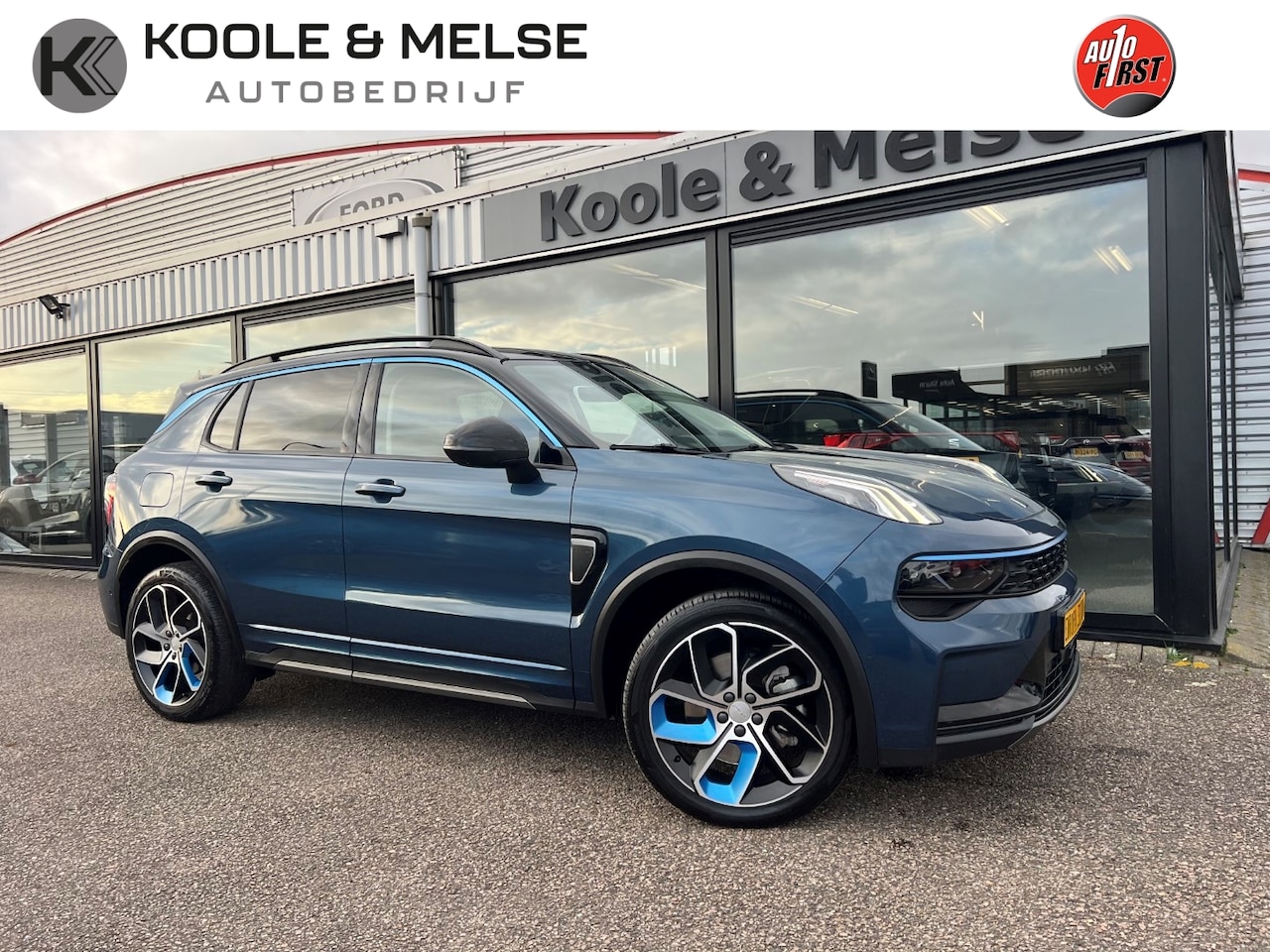 Lynk & Co 01 - 1.5 261pk PHEV PLUG INN HYBRID , PANO DAK,360GR Camera , CAR PLAY - AutoWereld.nl