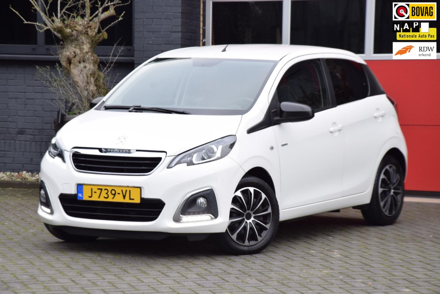 Peugeot 108 - 1.0 e-VTi Style 2020 Airco BT 5 Deurs Lage KM - AutoWereld.nl