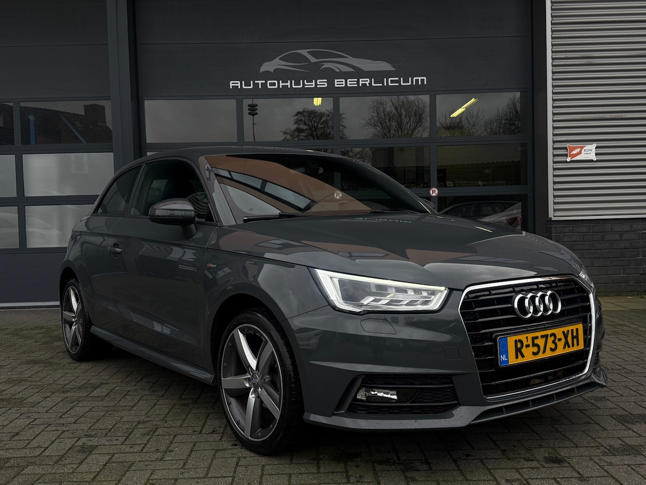 Audi A1 - 1.0 TFSI Sport S Line Luxe S uitvoering! - AutoWereld.nl
