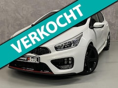Kia Cee'd - 1.6 GT /Camera /Navi /Stoelverwarming /204PK