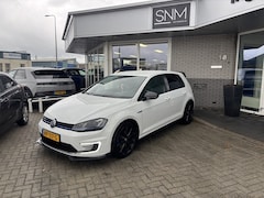 Volkswagen Golf - 1.4 TSI GTE