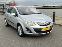 Opel Corsa - 1.4-16V Cosmo NAVI ECC PDC