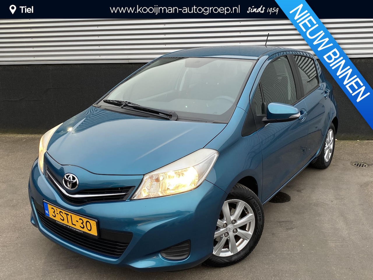 Toyota Yaris - 1.0 VVT-i Now NL-auto, boekjes compleet, trekhaak, airconditioning, centrale deurvergrende - AutoWereld.nl