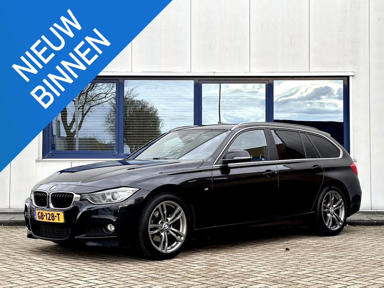 BMW 3-serie Touring - 320i High Executive l M-Pakket l NL Auto l NAP l - AutoWereld.nl