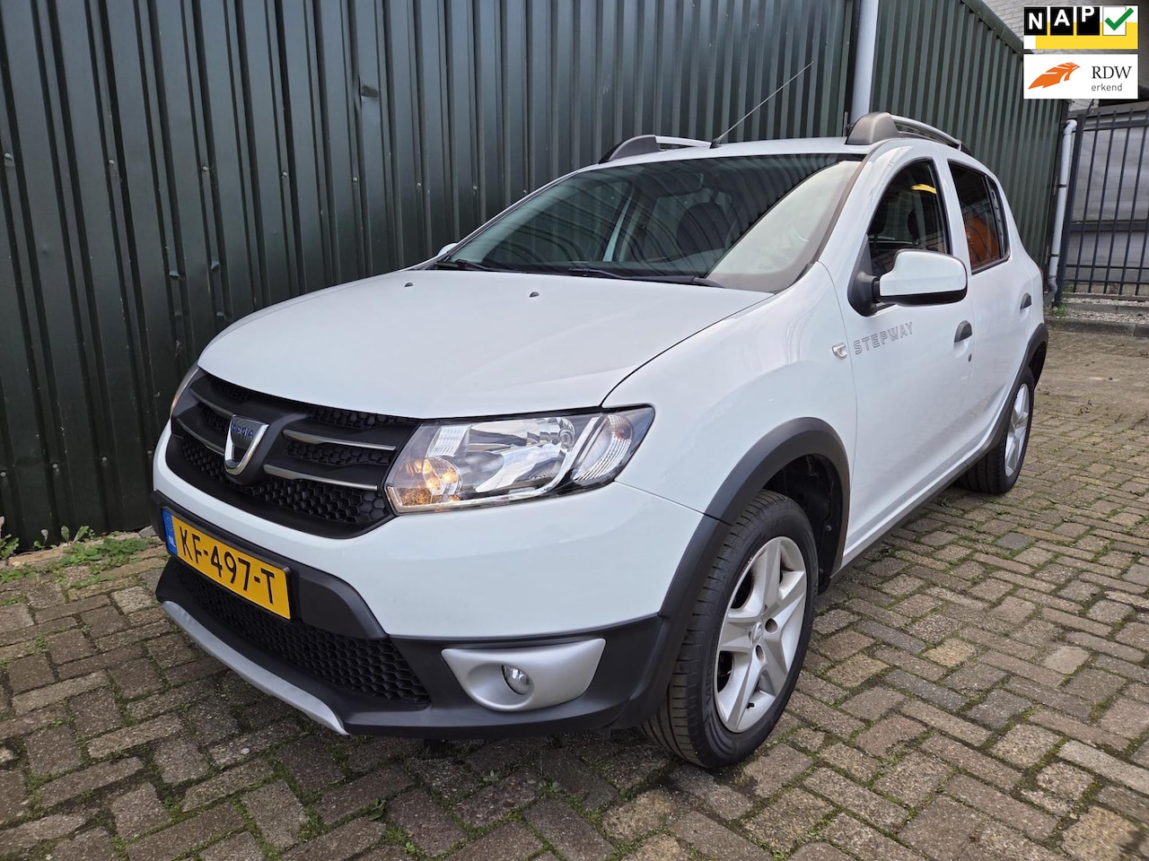 Dacia Sandero Stepway - 0.9 TCe S&S 1e eigenaar navi - AutoWereld.nl