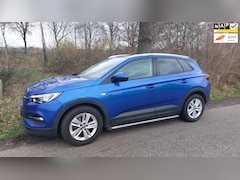 Opel Grandland X - 1.2 Turbo Business +