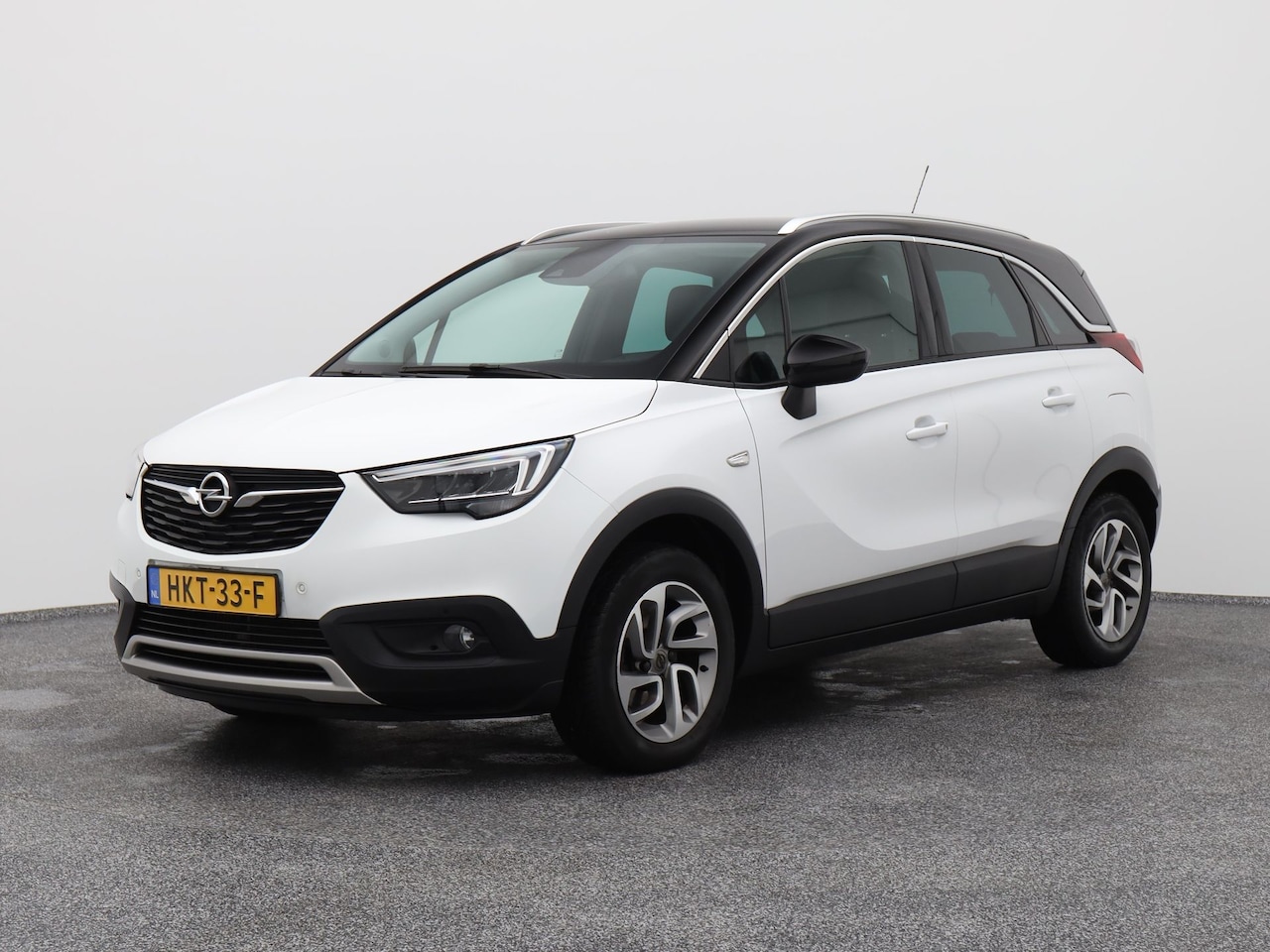 Opel Crossland X - 1.2 Turbo Automaat Innovation | CAMERA | KEYLESS | STOEL- EN STUURVERW. - AutoWereld.nl
