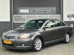 Toyota Avensis - 1.8 VVTi Business Pro I NAVI I AIRCO I YOUNGTIMER I NL AUTO