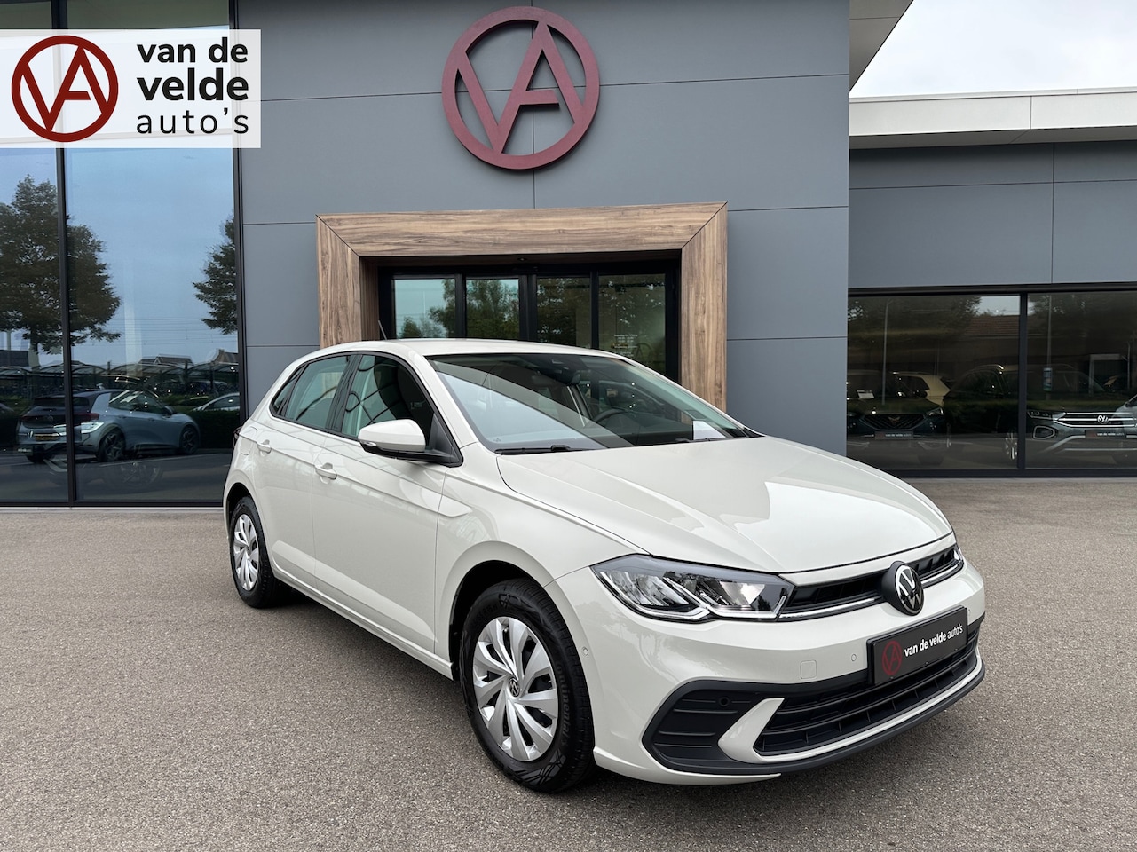 Volkswagen Polo - 1.0 TSI Life 95pk DSG | Dode hoek | Adapt. Cruise | Led | Rijklaar incl. 1 jaar Bovag gara - AutoWereld.nl