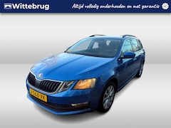Skoda Octavia Combi - 1.0 TSI Greentech Business Edition / TREKHAAK/ STOELVERWARM./ NAVI/ CLIMA