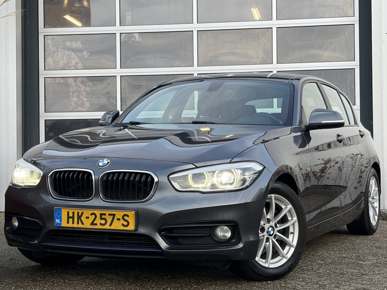 BMW 1-serie - 116d EDE Corporate Lease Sport 116pk | Airco automatisch | Bluetooth | Cruise control | LE - AutoWereld.nl
