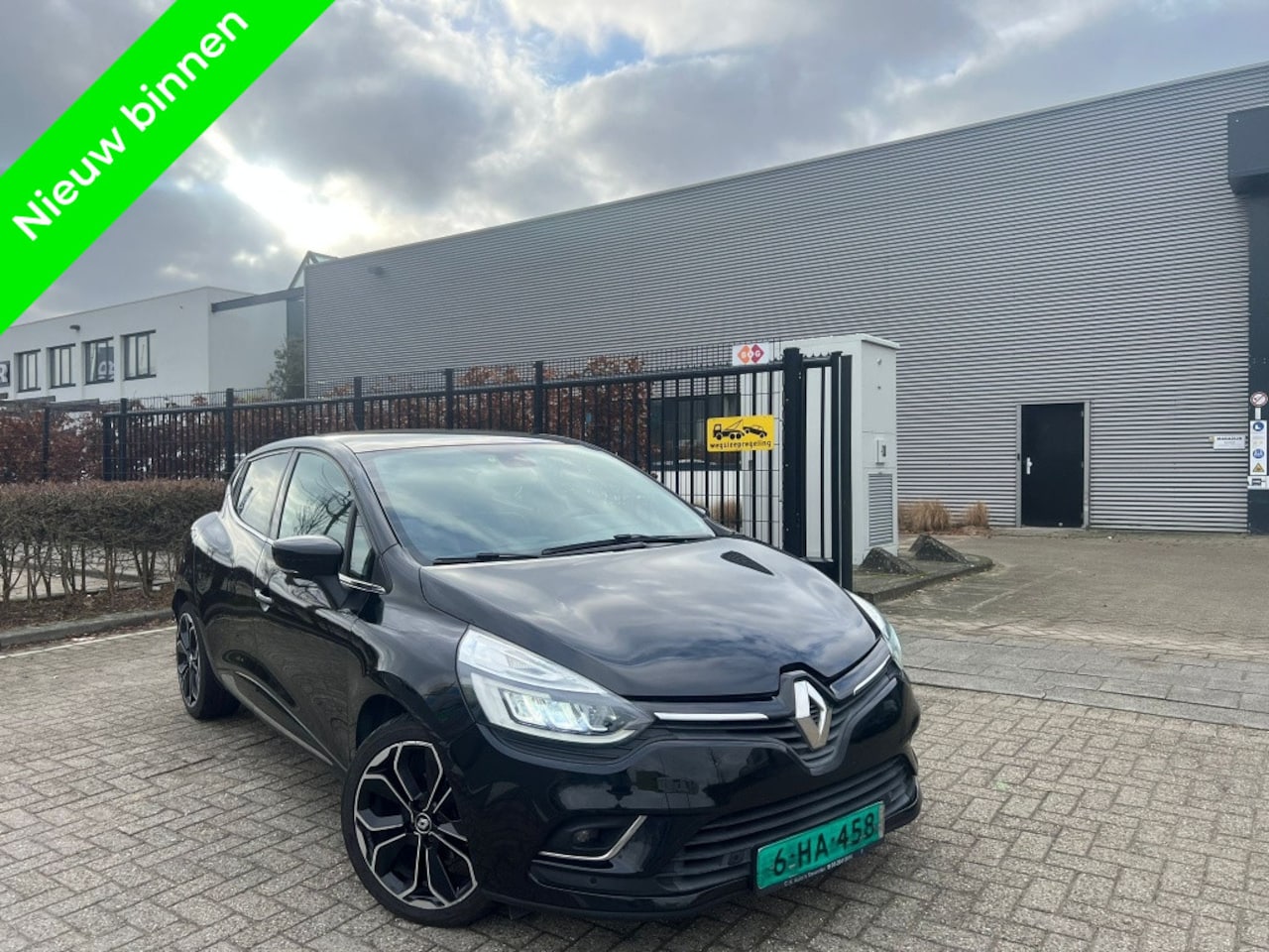 Renault Clio - 1.5dCi Automaat Bose Panorama|Camera 2017 - AutoWereld.nl
