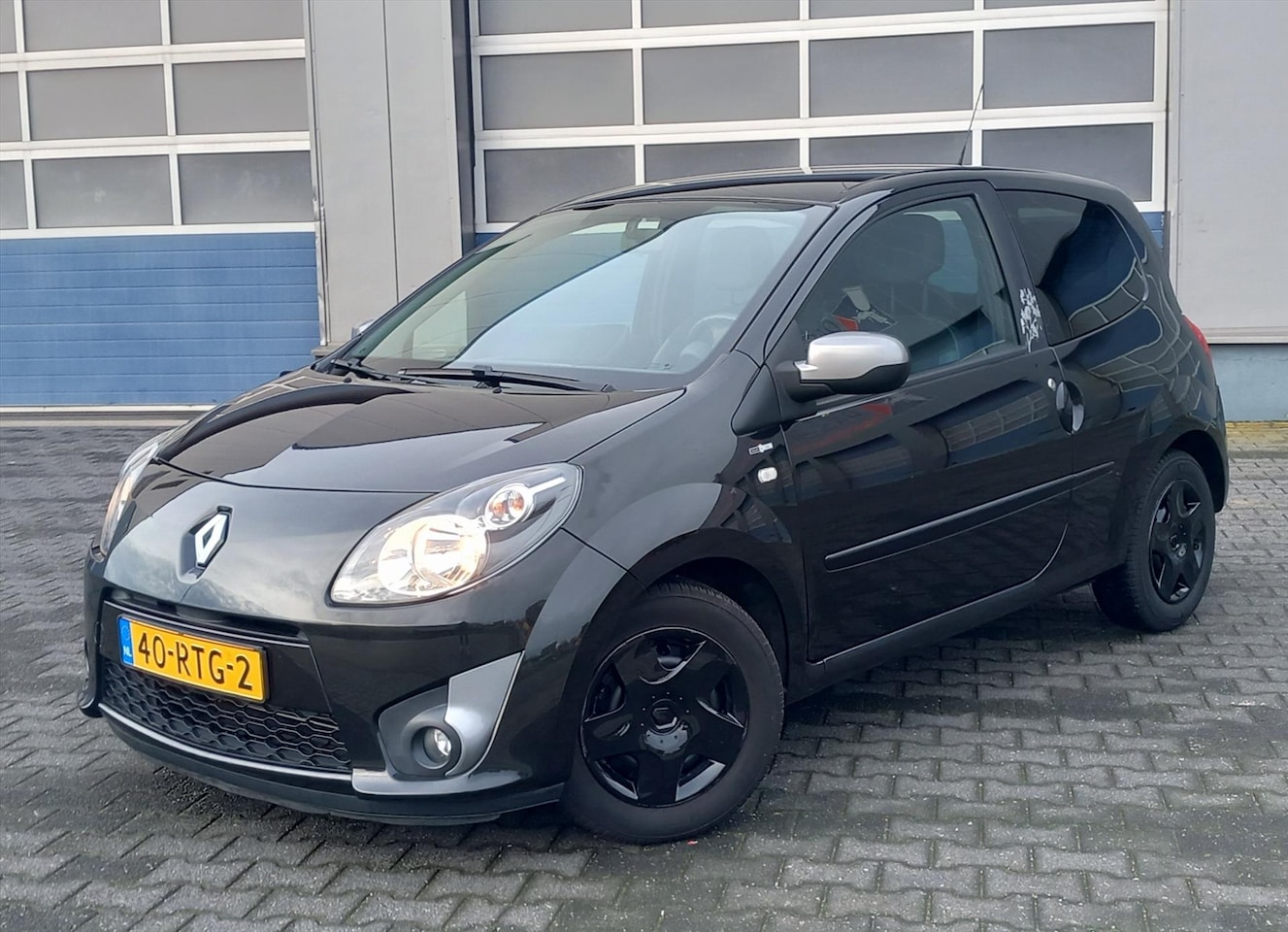 Renault Twingo - 1.2 16V 75pk Night & Day Airco - AutoWereld.nl