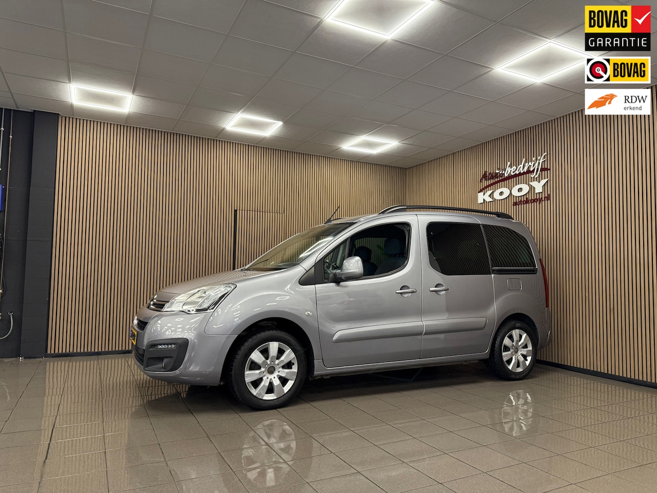 Citroën Berlingo - 1.2 PureTech XTR * Distributie vervangen / Navigatie / Cruise control / Airco * - AutoWereld.nl