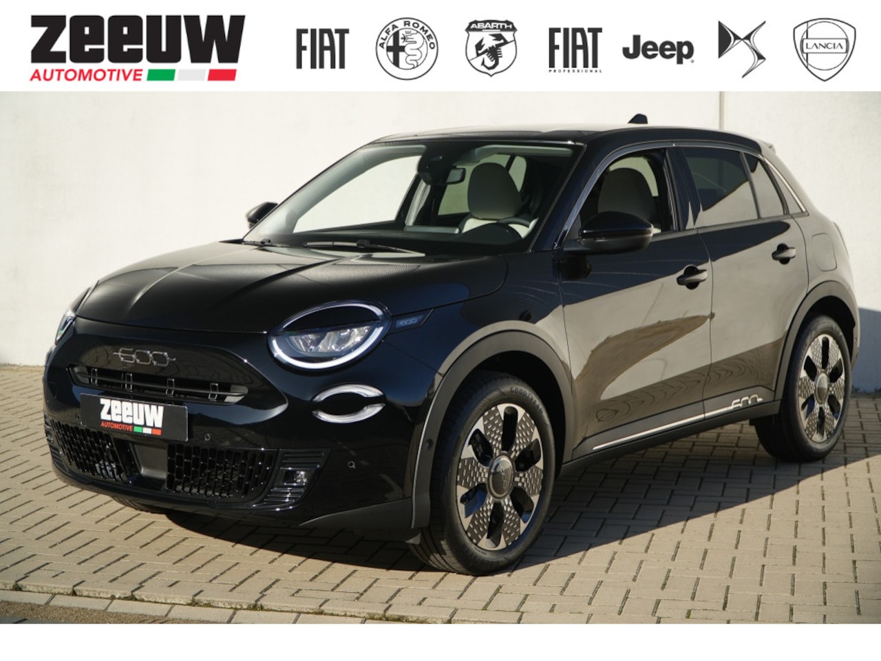 Fiat 600 - 1.2 Hybrid 136 PK La Prima | Navi | Camera | Carplay - AutoWereld.nl