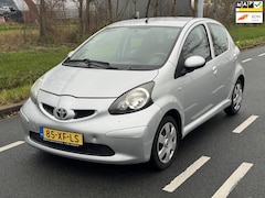 Toyota Aygo - 1.0-12V + / NAP / AUTOMAAT