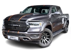 Dodge Ram 1500 - 5.7 V8 4x4 Crew Cab Dominator | Uitlaatklep | Pano-dak | Tonneau cover | 22" | Fenders |