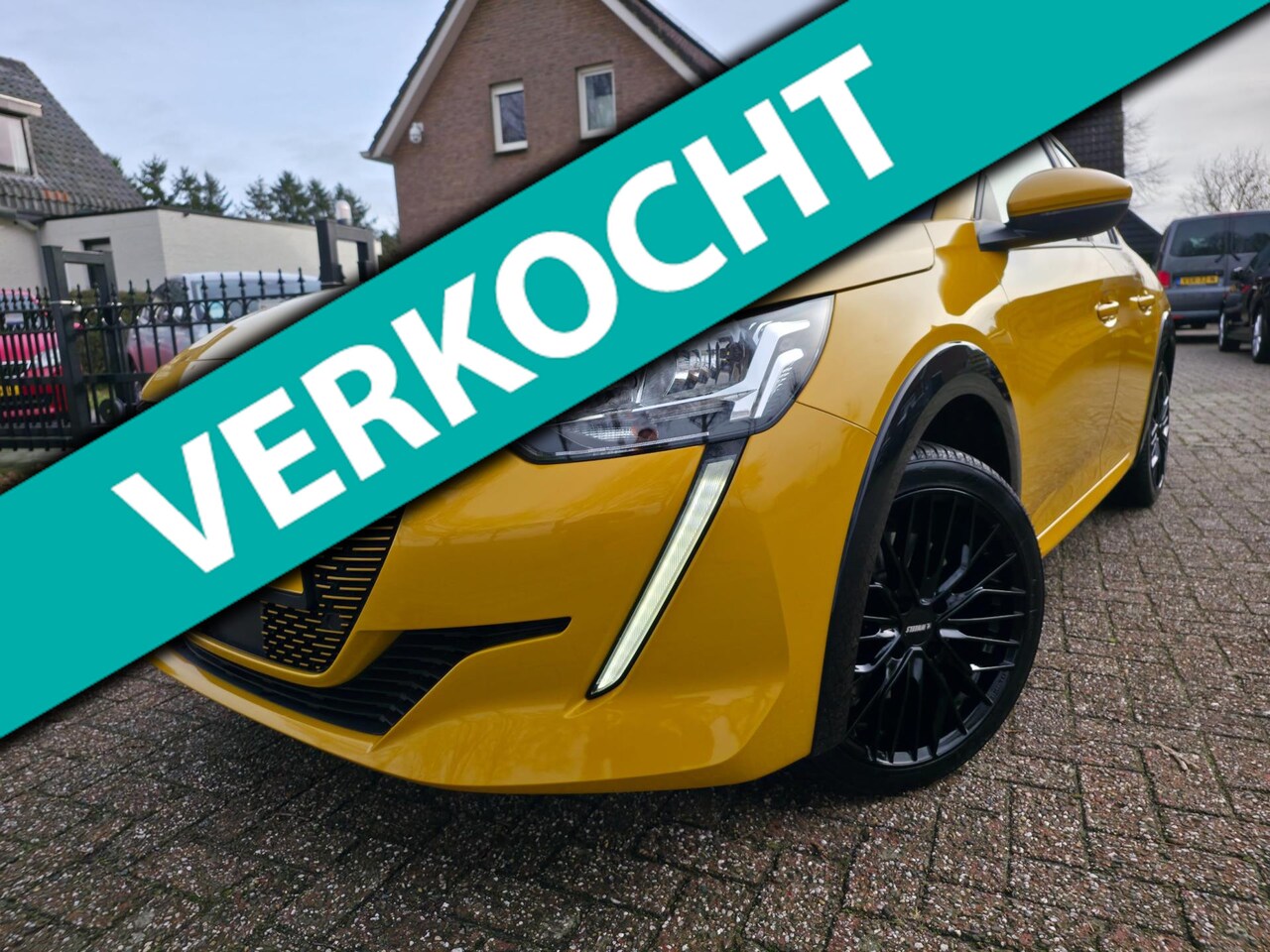 Peugeot e-208 - EV Active 50 kWh EV Active 50 kWh, LED, Carplay - AutoWereld.nl