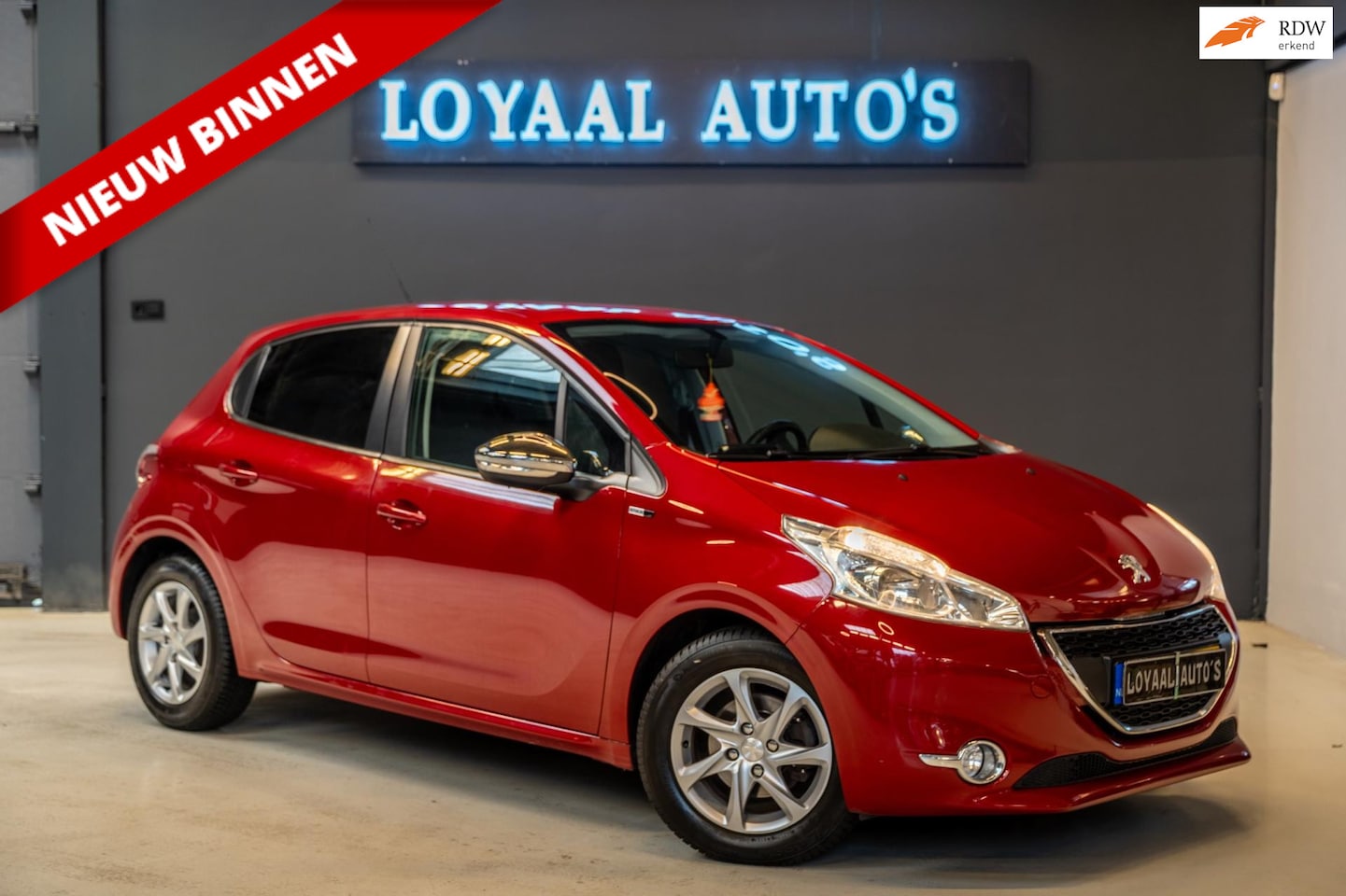Peugeot 208 - 1.2 VTi Style | NAVI | AIRCO | CRUISE | ELEK.RAMEN | NAP | APK. - AutoWereld.nl