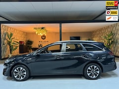 Kia Cee'd Sportswagon - Ceed 1.6 GDI PHEV DynamicLine Garantie Carplay Camera StuurVW StoelVW Keyless Adoptieve Cr