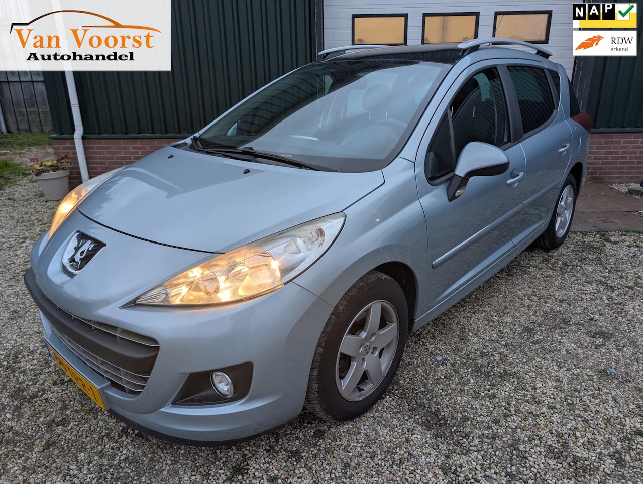 Peugeot 207 SW - 1.4 VTi Allure panodak clima apk - AutoWereld.nl