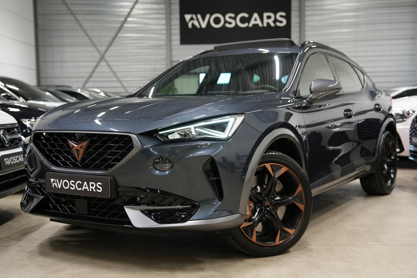 CUPRA Formentor - 2.0 TSI 4DRIVE * Pano - 360 Cam - Brembo - Leder - Beats - Sfeer - Blind Spot * - AutoWereld.nl