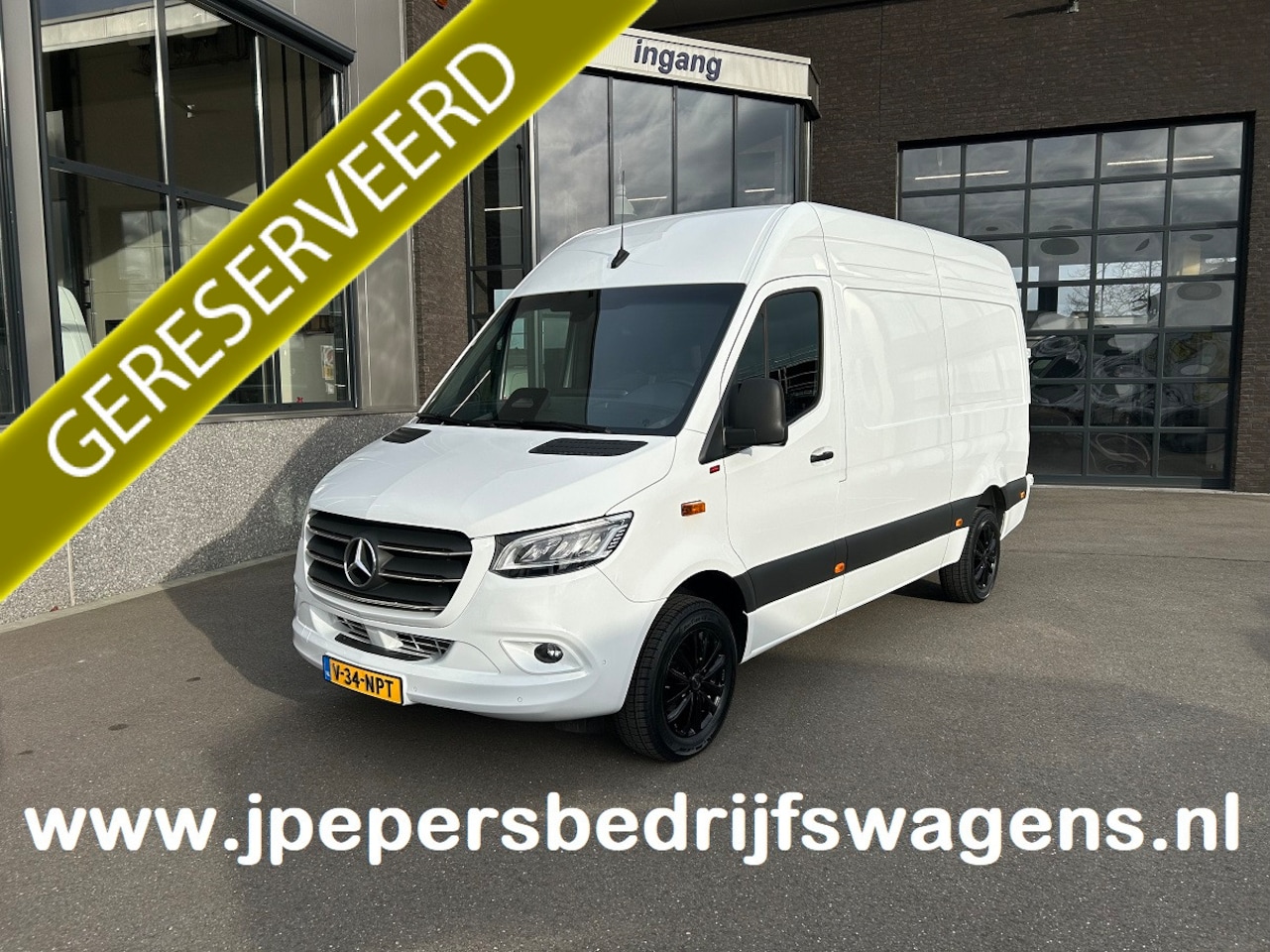 Mercedes-Benz Sprinter - 317 CDI L2 H2 Pro / LED / MBUX / Navigatie / Camera / Parkeersensoren / Cruise control / A - AutoWereld.nl