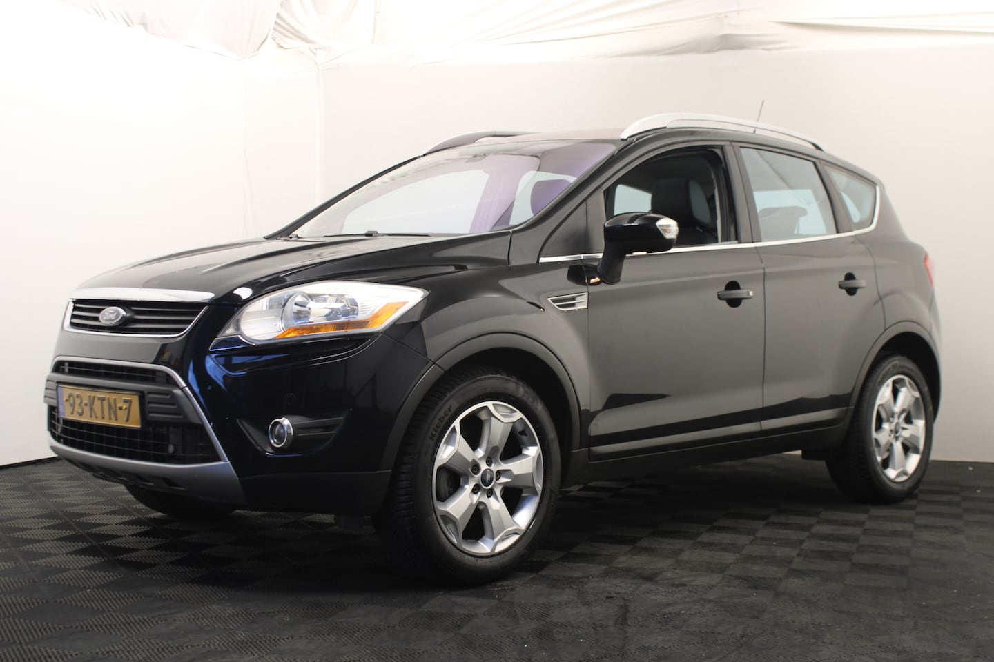 Ford Kuga - 2.5 20V Titanium 2.5 20V Titanium - AutoWereld.nl