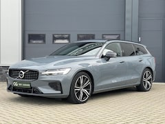 Volvo V60 - T6 Recharge AWD Plus Dark|360°|Pano|B&W|ACC