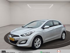 Hyundai i30 - 1.6 GDI i-Vision