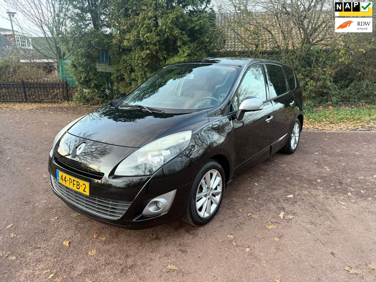 Renault Scénic - 1.4 TCE Celsium / Navi / Airco / NAP / Apk / PDC - AutoWereld.nl
