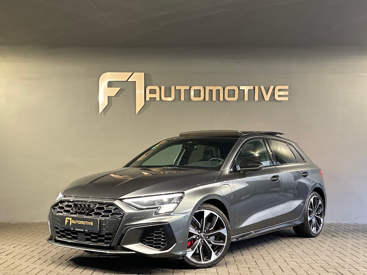 Audi A3 Sportback - 45 TFSI e 3x S Line Pano|RS Seat|Sfeer|B&O - AutoWereld.nl