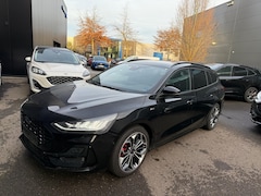 Ford Focus Wagon - 1.0 Eco 155pk AUT. Hybrid ST Line X Navi gr., Panorama, BLIS, B&O, Adop cruise, Winter pac