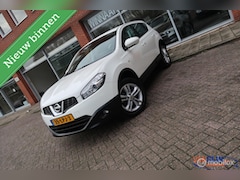 Nissan Qashqai - 2.0 Acenta Automaat Airco Navi NAP