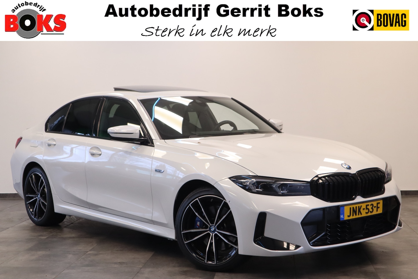 BMW 3-serie - 330e xDrive ACC Head-UP Leder Elek. stoelen M sport Schuif/kanteldak - AutoWereld.nl