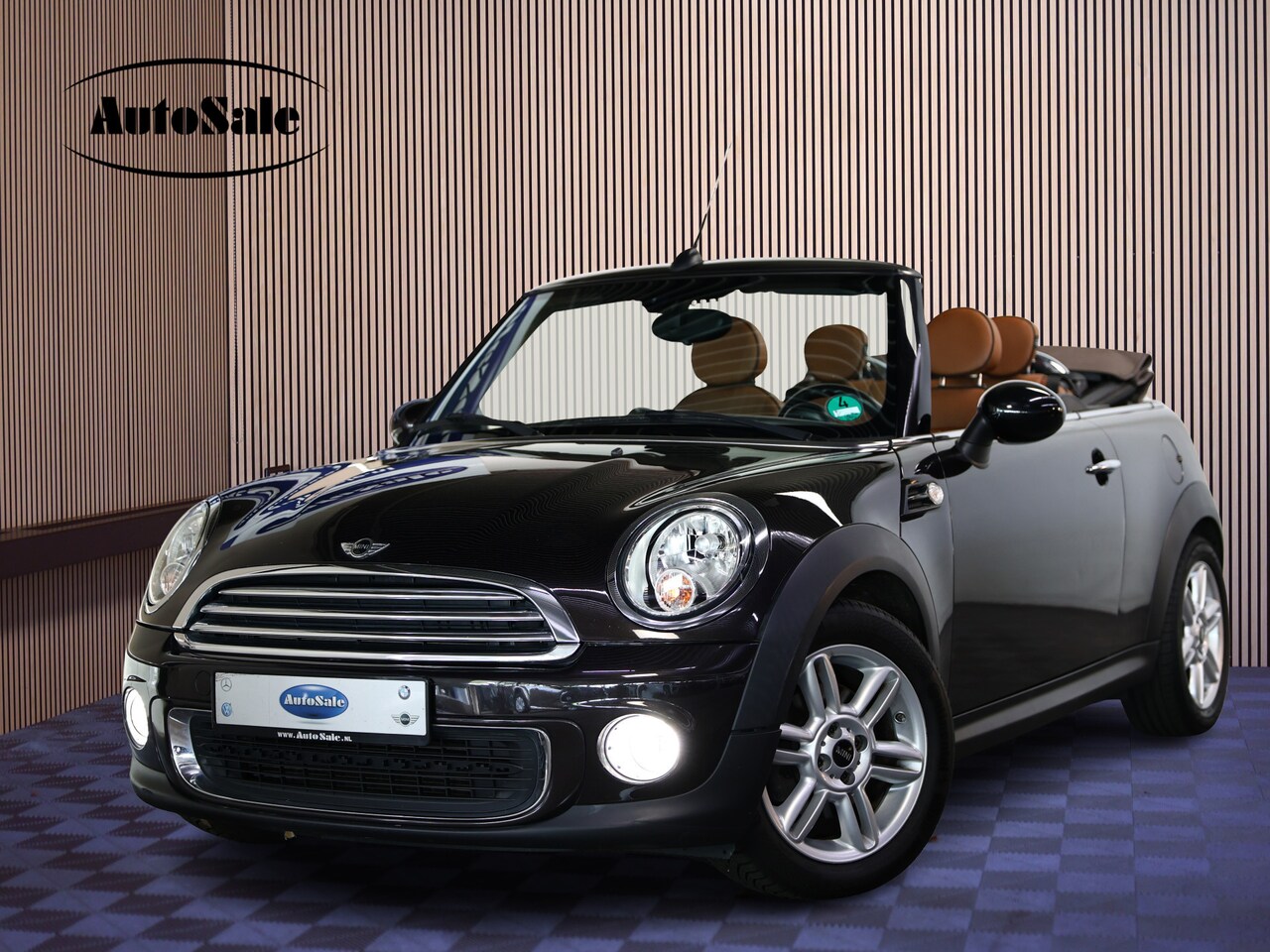 MINI Cabrio - 1.6 Cooper AUTOMAAT Chili LEDER NAVI BT STOELVW PDC '15 - AutoWereld.nl