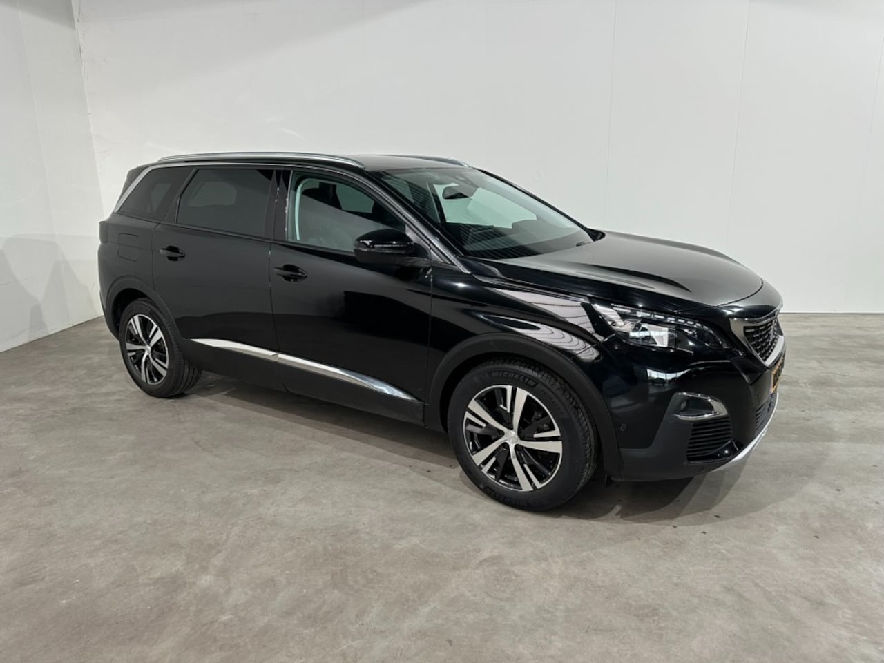 Peugeot 5008 - Allure, 130 pk, Automaat, elec.A.klep,7 Pers., camera,pdc v+a - AutoWereld.nl