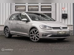 Volkswagen Golf - 1.5 TSI Highline 150PK DSG PANO ACC LED