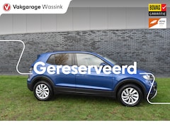 Volkswagen T-Cross - 1.0 TSI Life Stoelverwarming Navigatie Automaat Parkeer camera Btw auto Carplay