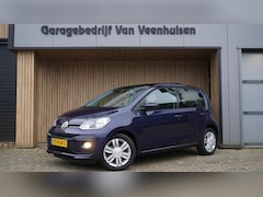Volkswagen Up! - 1.0 75pk Automaat 5Drs High up Pano.Dak Clima Stoelverwarming 15inch LM *NL auto* 68196km